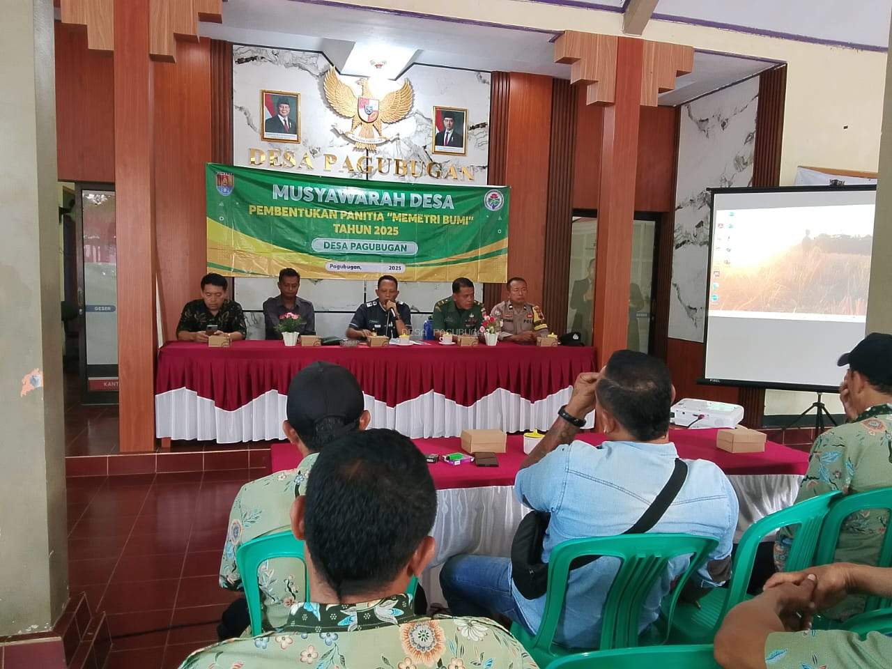 MUSYAWARAH DESA TENTANG PEMBENTUKAN PANITIA SYUKURAN ADAT / MEMETRI BUMI 2025